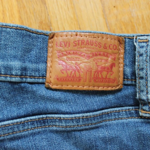 LEVI'S 311 Shaping Skinny Jeans - Picture 5 of 7